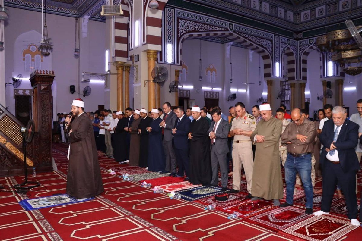محافظ دمياط يشهد احتفالية رأس السنة الهجرية بمسجد البحر