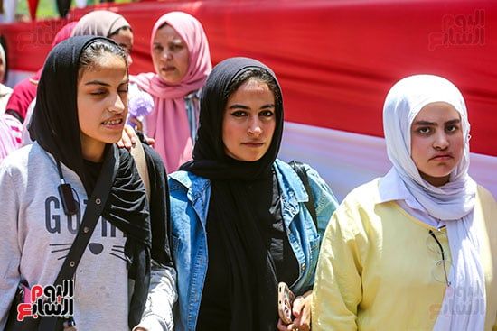 امتحانات اللغة العربية بمدرسة جمال عبد الناصر