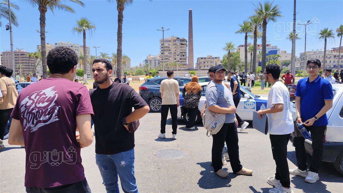 استياء طلاب الثانوية العامة ببورسعيد من امتحان الكيمياء