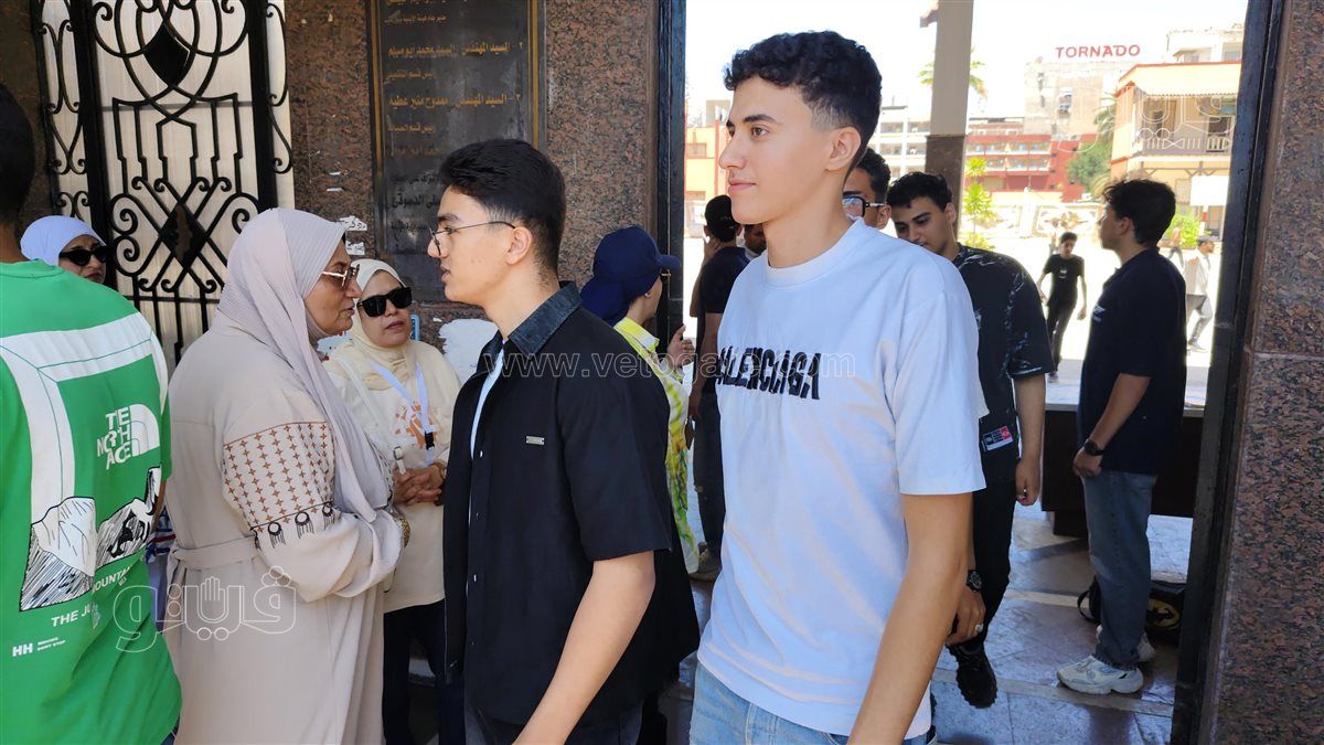 استياء طلاب الثانوية العامة ببورسعيد من امتحان الكيمياء 