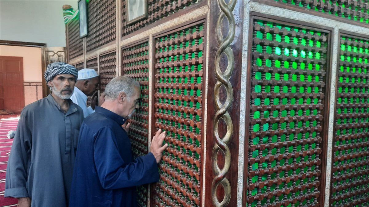 ضريح سيدى أبو النور الرفاعي الجعفري بالإسماعيلية، فيتو
