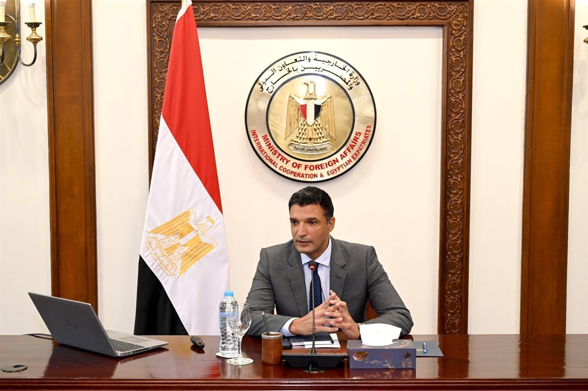 وزير الصناعة يستعرض الاستراتيجية المصرية 2030 لزيادة الصادرات