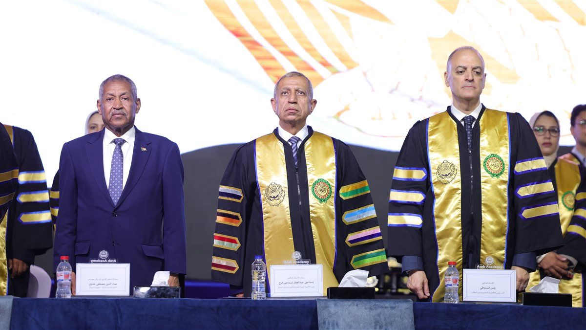 تخريج دفعة جديدة من جامعة الأحفاد السودانية فرع العلمين