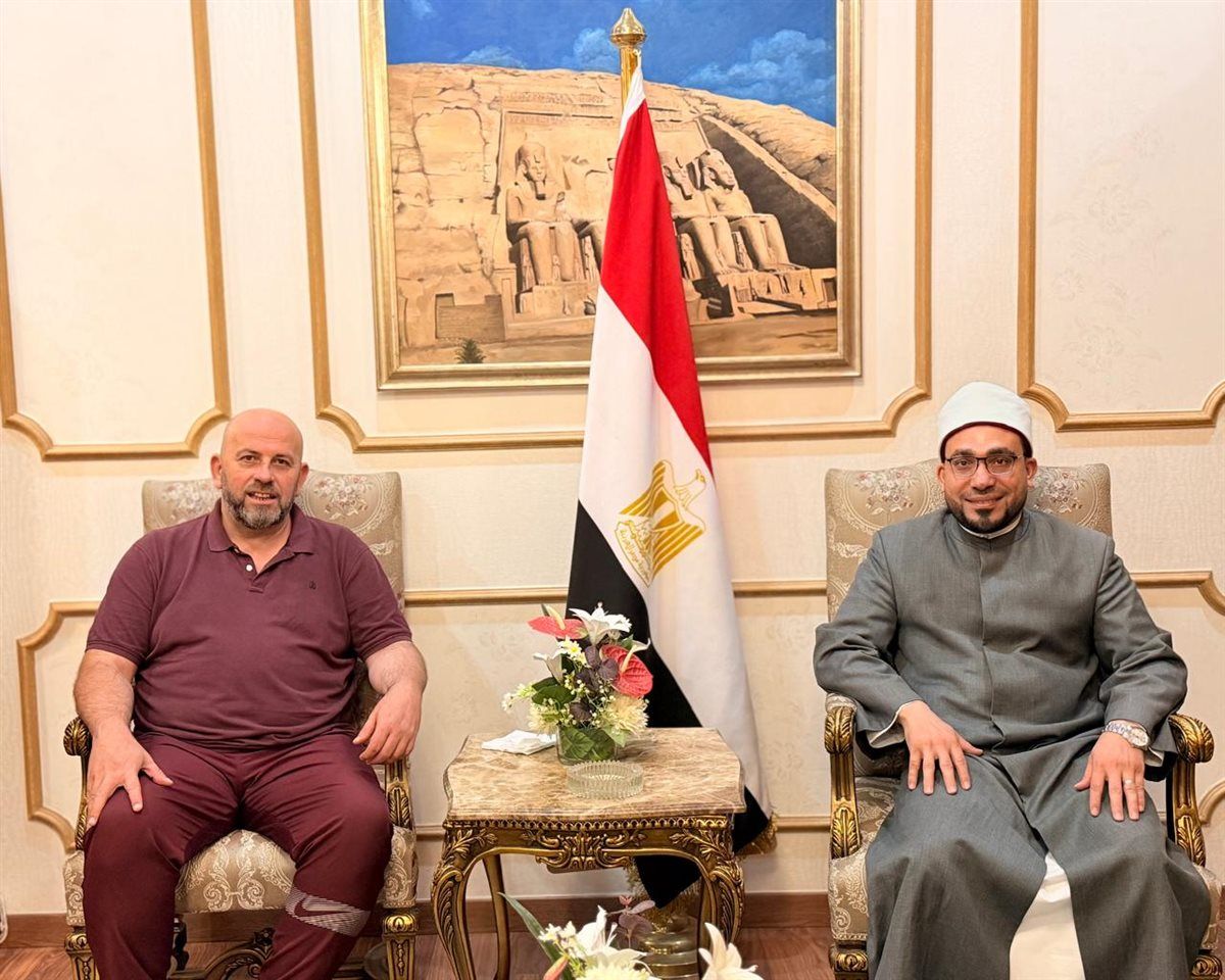 5ebebb68c7.jpg