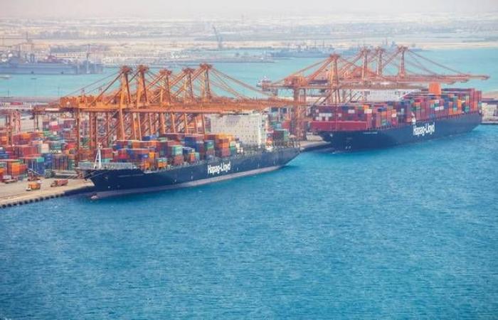 "موانئ":
      إضافة
      خدمة
      شحن
      جديدة
      تربط
      ميناء
      جدة
      الإسلامي
      بالصين