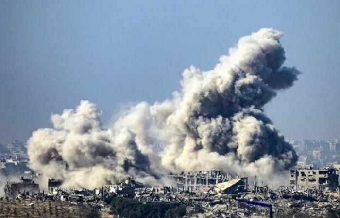 إعلام
      عبري:
      3
      انفجارات
      بوسط
      إسرائيل..
      والجيش
      يوسع
      هجومه
      على
      جباليا
      والزيتون