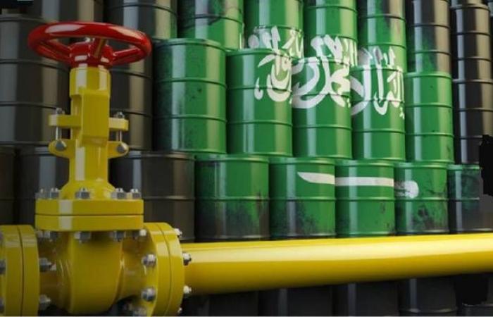 وكالة:
      السعودية
      تعتزم
      خفض
      أسعار
      النفط
      الخام
      لشهر
      أكتوبر
      للمشترين
      الآسيويين