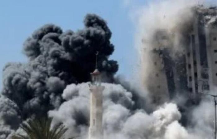 استشهاد 50 فلسطينيا برصاص وغارات الاحتلال الإسرائيلي في قطاع غزة منذ فجر اليوم