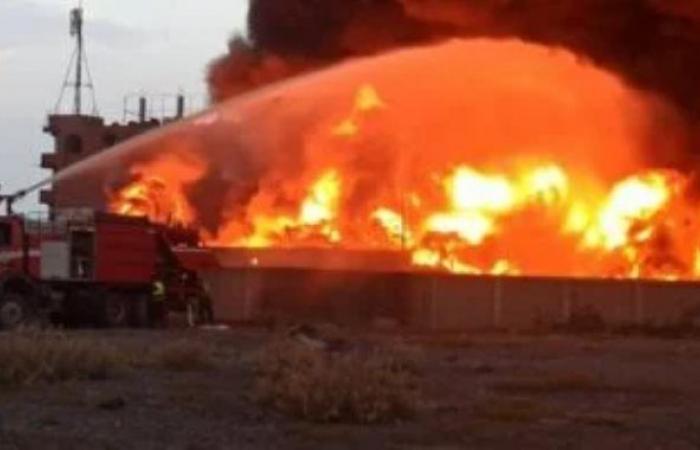 جيش الاحتلال الإسرائيلى يصدر إنذار عاجل بإخلاء ميناء الحديدة فى اليمن