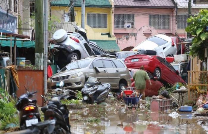 تحطم مروحية عسكرية خلال إغاثة منكوبي الإعصار في الفلبين