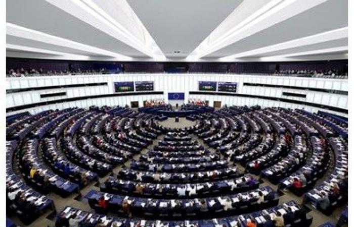 باريس
وروما
تعترضان
خطط
الاتحاد
الأوروبي
لتوقيع
الاتفاق
مع
«ميركوسور»