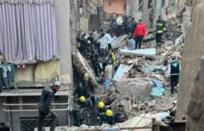 محافظ الجيزة: إخلاء العقارات المجاورة لمنزل إمبابة المنهار