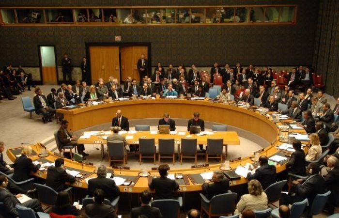 إيران تنتقد الترويكا الأوروبية والولايات المتحدة لعدم التزامهم بالاتفاق النووي