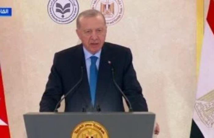 أردوغان يشكر مصر على جهودها في إيصال المساعدات الإنسانية إلى غزة