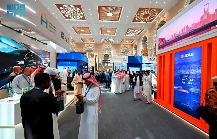 جلسات منتدى العمرة والزيارة تناقش استراتيجيات تحسين تجربة الزائر