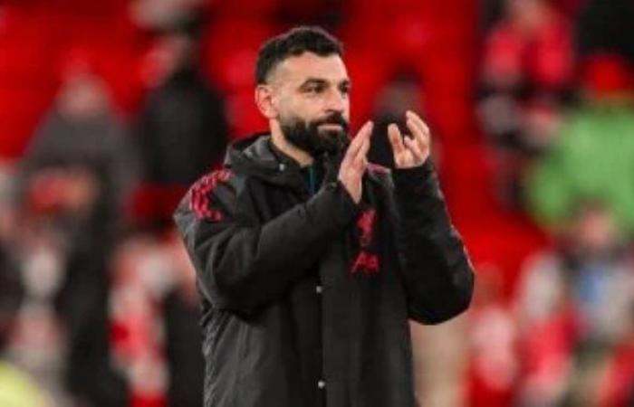 سلوت: محمد صلاح سيغادر من الباب الكبير كأحد أساطير ليفربول