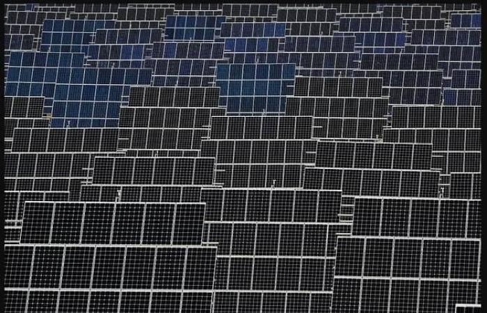 «دوران» مادة جديدة تقلل فقدان الطاقة الشمسية