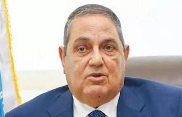 بعد بيان البنك المركزي المصري.. من هو رجل الأعمال محمد الخشن؟