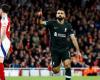 محمد
      صلاح
      يواصل
      تحطيم
      الأرقام
      القياسية
      ويتقدم
      خطوة
      جديدة
      في
      "قائمة
      البريميرليج
      التاريخية"