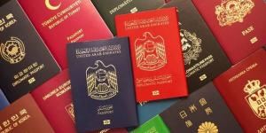 سنغافورة
      تعتلي
      قائمة
      أقوى
      جواز
      سفر
      بالعالم
      والإمارات
      بالمركز
      الـ11