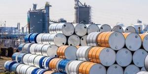 تراجع
      أسعار
      النفط
      وسط
      مخاوف
      الطلب
      ومخاطر
      إمدادات
      الشرق
      الأوسط