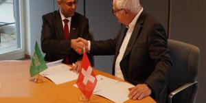 بنك
      التصدير
      السعودي
      يوقع
      اتفاقية
      إعادة
      تأمين
      مع
      وكالة
      ائتمان
      الصادرات
      السويسرية