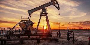 النفط
      يتراجع
      مع
      علامات
      ضعف
      الطلب
      على
      الوقود