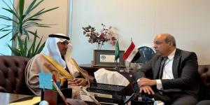 مباحثات
      مصرية
      سعودية
      لتعزيز
      التعاون
      بمجال
      الطيران
      المدني
      ودعم
      التنسيق
      في
      الإيكاو