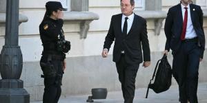 محاكمة غير مسبوقة.. المدعي العام الإسباني يمثل أمام القضاء