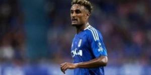 صحيفة إسبانية تحذر برشلونة من خطورة المصري هيثم حسن مع ريال أوفييدو