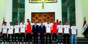 هدايا العراق بعد الصعود للمونديال.. جواز دبلوماسي ومنازل فخمة وجدارية وطابع بريدي