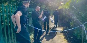 طفل بريطاني يطلق النار على رأس صديقه في حادث مثير للريبة