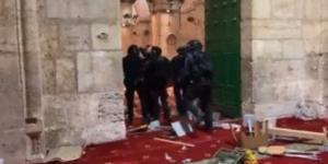 قوات الاحتلال الإسرائيلي تعتقل سيدتين من باحات المسجد الأقصى