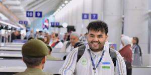 جوازات مطار المدينة تستقبل أولى رحلات ضيوف الرحمن من أوزبكستان