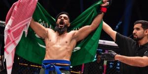 "فخر العرب" في دبي... البراهيم السعودي يتوعد شقيق محمود بالإخضاع ويؤكد: القفص للقتال لا للفتنة
