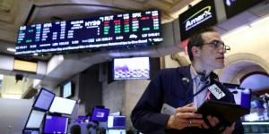مخاوف الذكاء الاصطناعي تهبط بصفقات التكنولوجيا 70% بشركات الأسهم الخاصة