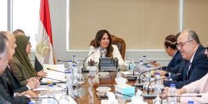 وزيرة الإسكان تتابع آخر مستجدات مشروع قانون الاتحاد المصري للمطورين العقاريين