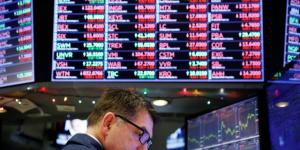صعود وول ستريت بدعم قطاع الرقائق والتفاؤل بشأن إيران