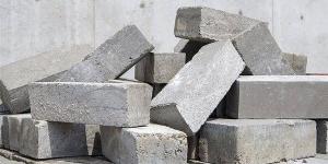 تعرف على سعر الطوب الأسمنتي في سوق مواد البناء بختام تعاملات الأسبوع