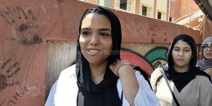 فرحة طلاب الثانوية العامة بالإسماعيلية بامتحاني التربية الدينية والوطنية (فيديو)