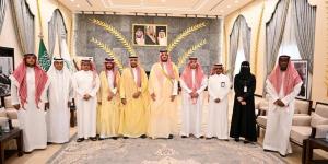 الأمير فواز بن سلطان يسلم 
شهادة الامتثال لمنشآت التدريب التقني والمهني بالطائف