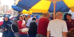 يشدد على الرقابة اليومية، محافظ الدقهلية يتابع انتظام العمل بالمعارض الدائمة للسلع في المنصورة
