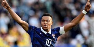 لماذا تصدر مبابي ترتيب هدافي كأس العالم رغم التساوي مع ميسي؟
