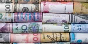 أسعار العملات العربية والأجنبية مقابل الجنيه في البنك الأهلي اليوم الخميس