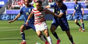 أمريكا بـ 10 لاعبين تتخطي البوسنة والهرسك بثنائية وتتأهل لثمن نهائي كأس العالم (فيديو)