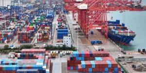 الصادرات الصينية تقفز 27% بيونيو بدعم ثورة الذكاء الاصطناعي