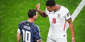كأس العالم، جوردون يتقدم بالهدف الأول لإنجلترا في شباك الأرجنتين