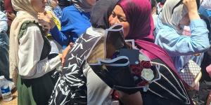 تضحية بلا حدود، أم باعت ذهبها من أجل دروس ابنتها بالثانوية العامة بأسيوط (فيديو)