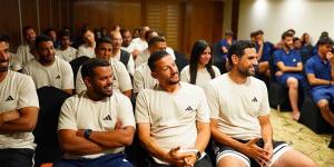 الشريعي وأعضاء مجلس إنبي يدعمون الفريق خلال معسكر برج العرب (صور)