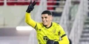 الأهلي يُنهي إجراءات حضور بنجديدة للقاهرة بعد توقيع العقود فى المغرب